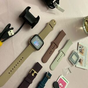 Fitbit Versa 2